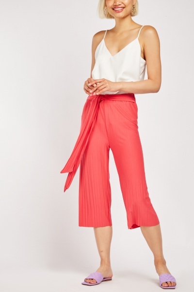 Tie Up Waist Crop Pleated Trousers