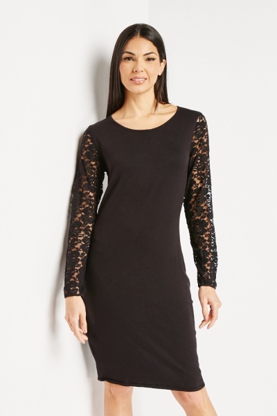 Textured Laced Sleeve Knitted Dress