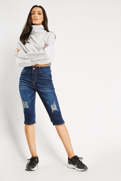 Distressed Capri Length Jeans
