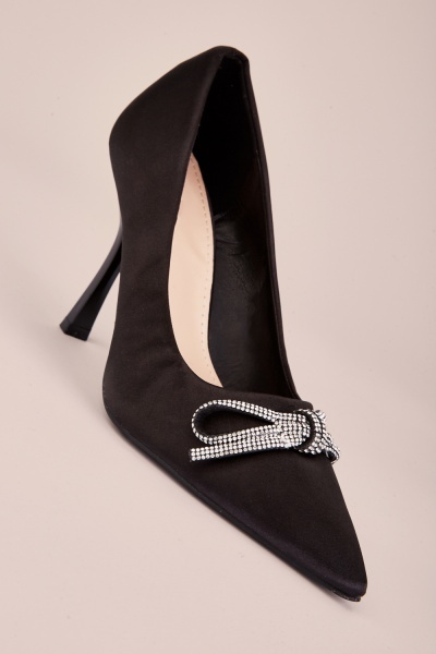 Encrusted Bow Detail Court Heels