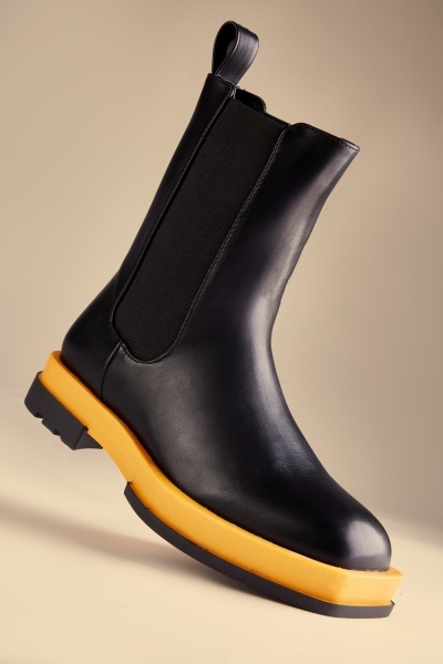 Elasticated Side Platform Chelsea Boots