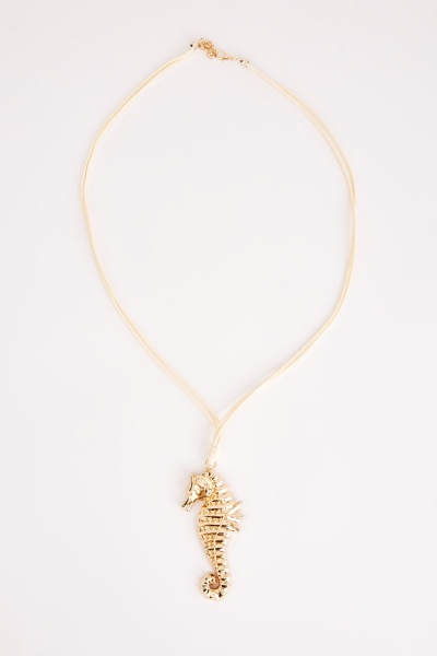 Seahorse Pendant Rope Necklace
