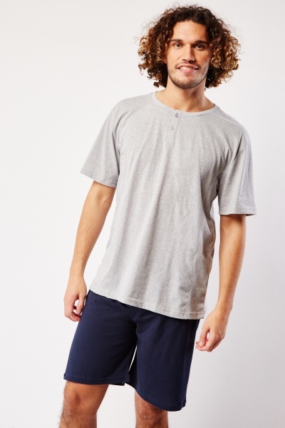 Contrasted Top And Shorts Mens Pyjama