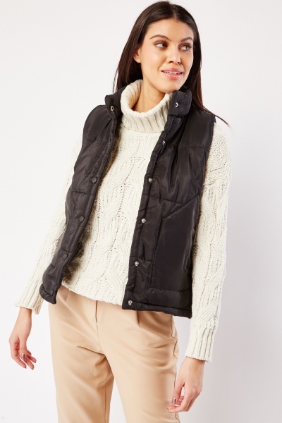 Quilted Black Gilet
