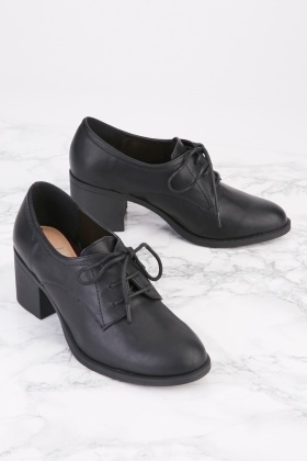 black heeled oxford shoes