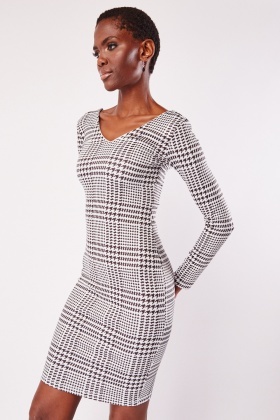 Gingham best sale bodycon dress