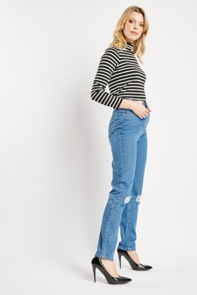 Ripped knee straight leg hot sale jeans