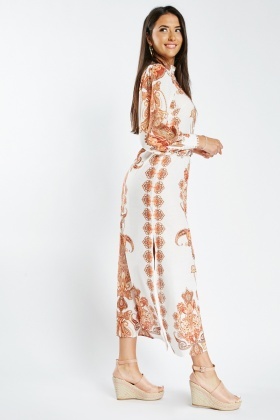 F&f ivory paisley hot sale print maxi dress