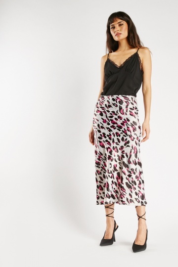 Maxi skirt hotsell everything 5 pounds