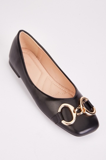 Inexpensive on sale flat shoes