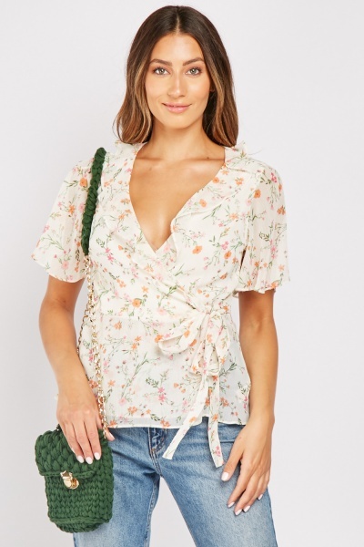 Floral Ruffle Wrap Top