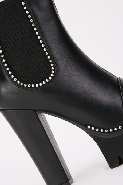 heeled studded boots