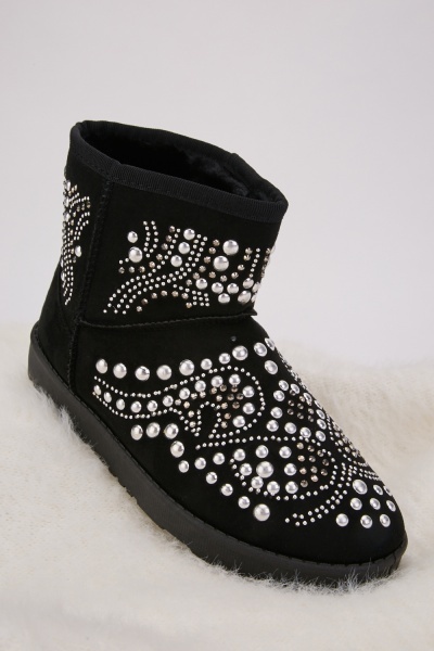 Studded Pattern Winter Boots