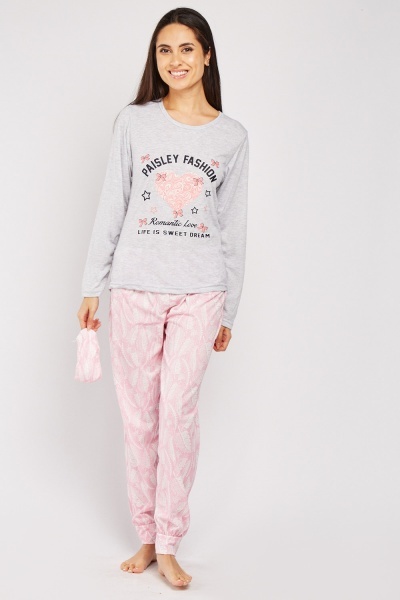 Printed Pyjama Top And Trousers Set