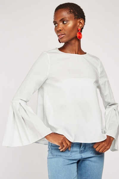 Pleated Bell Long Sleeve Blouse