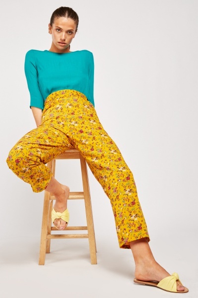 Slim Fit Ditsy Floral Print Trousers