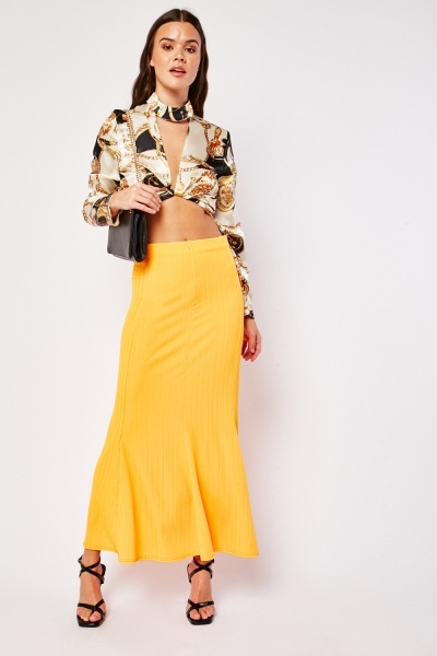 Ribbed Maxi Godet Skirt