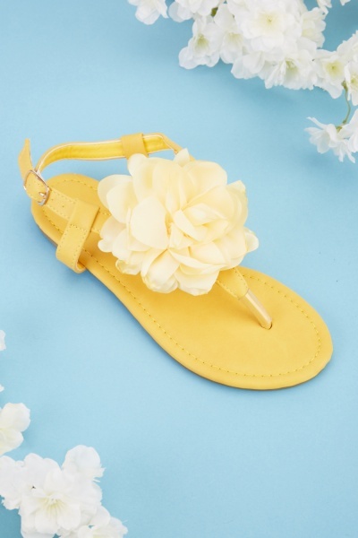 3D Flower Detail Flat Sandals