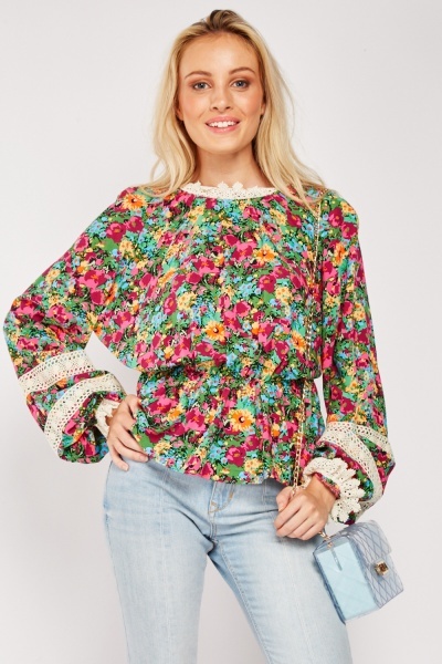 Crochet Trim Floral Gathered Blouse