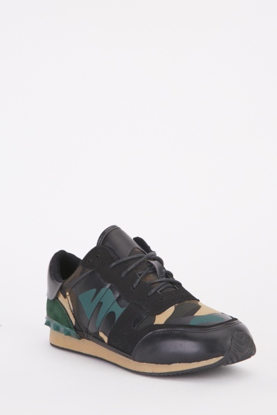 Camouflage Contrast Trainers