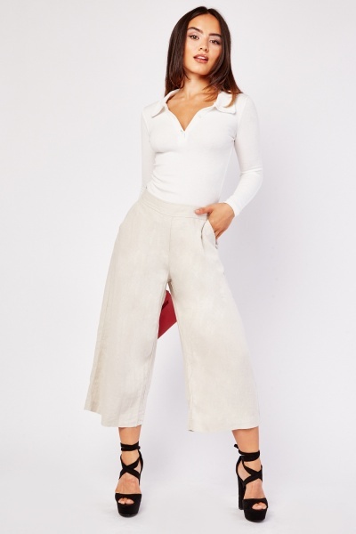Textured Wide Leg Cropped Trousers