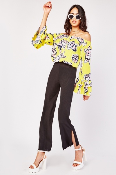 Off Shoulder Floral Flared Sleeve Top