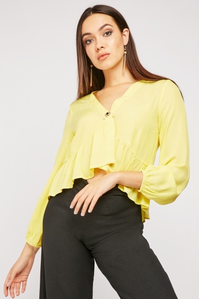 Textured Brooch Ruffle Blouse