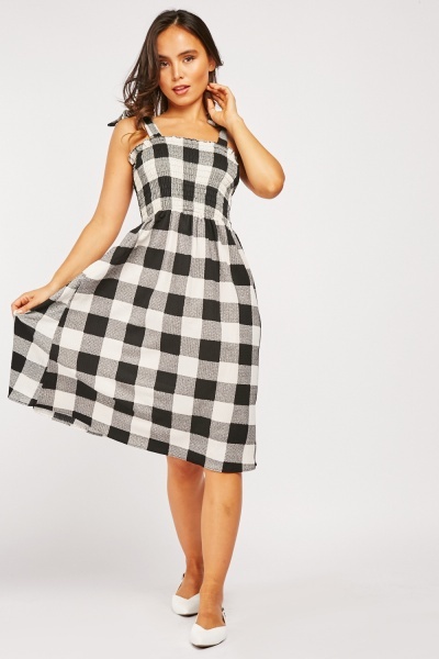 Tie Up Strap Gingham Dress