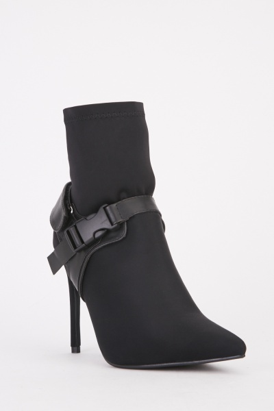 Pouch Buckled Scuba Ankle Boots