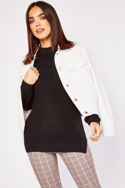 Raglan Sleeve Black Knitted Jumper