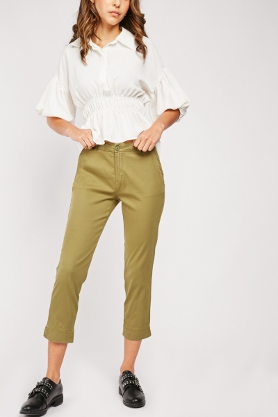 Mid Waist Capri Length Trousers