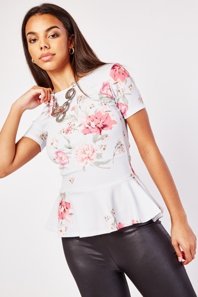 Short Sleeve Floral Frilly Top