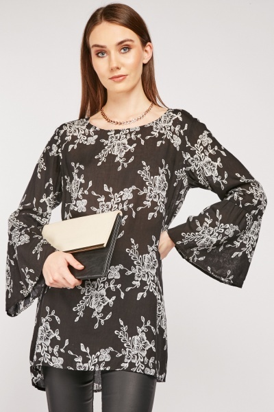 Printed Bell Sleeve Blouse