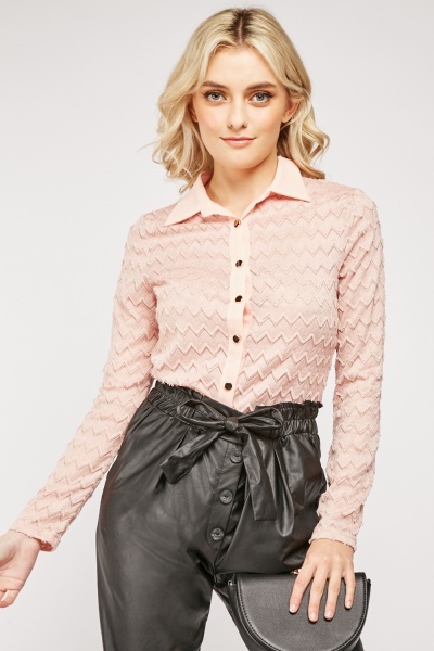 Contrasted Collared Textured Blouse