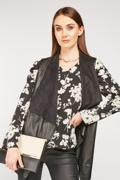 Gathered Sleeve Printed Top