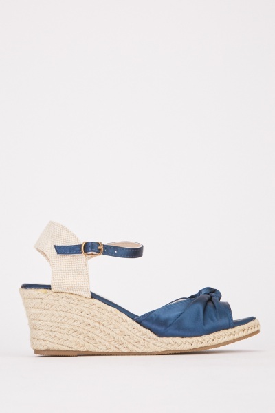 Knotted Front Wedge Sandals