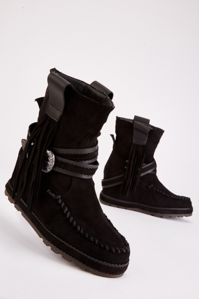 Contrasted Suedette Ankle Boots
