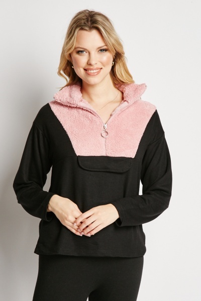 O-Ring Zipper Contrasted Sweater