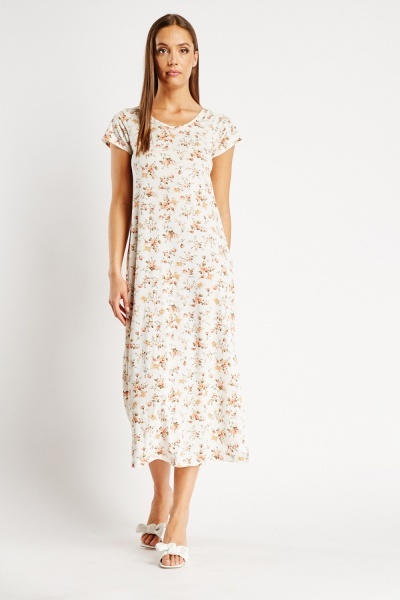Textured Floral Print Maxi Dress
