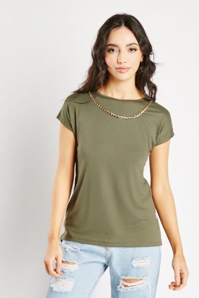 Chained Necklace Trim T-Shirt