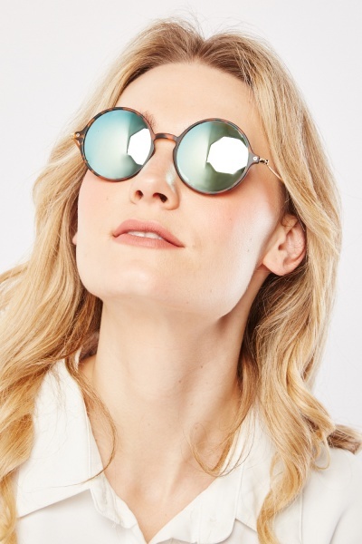 Image of Tinted Round Sunglasses