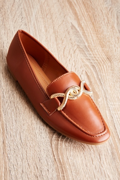 Image of Bar Detailed Loafers