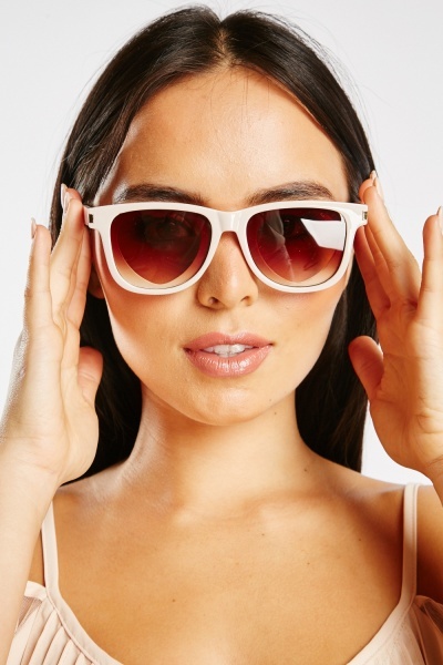 Image of Heart Shape Underlay Women Sunglasses