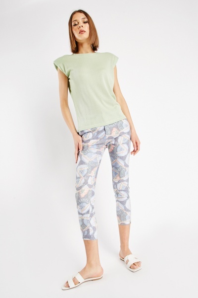 Slim Fit Ankle Cropped Printed Trousers