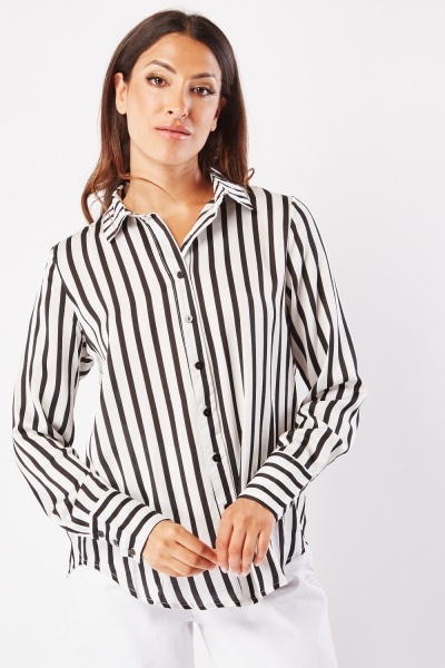 Vertical Striped Casual Shirt
