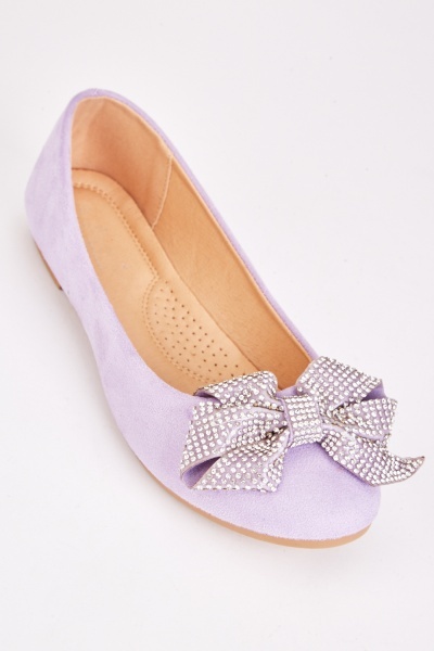 Encrusted Bow Detail Pumps