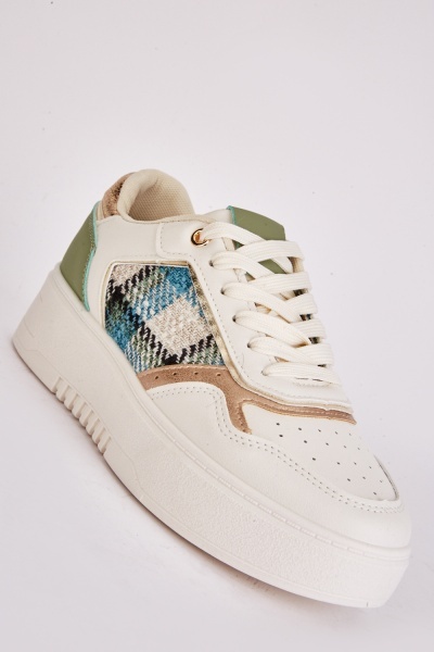 Contrasted Perforated Panel Platform Trainers