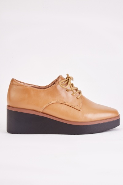 Low Cut Wedge Brogue Shoes