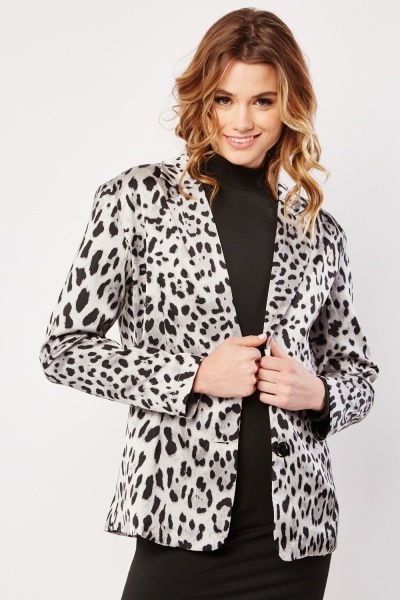 Image of Leopard Print Lapel Front Blazer