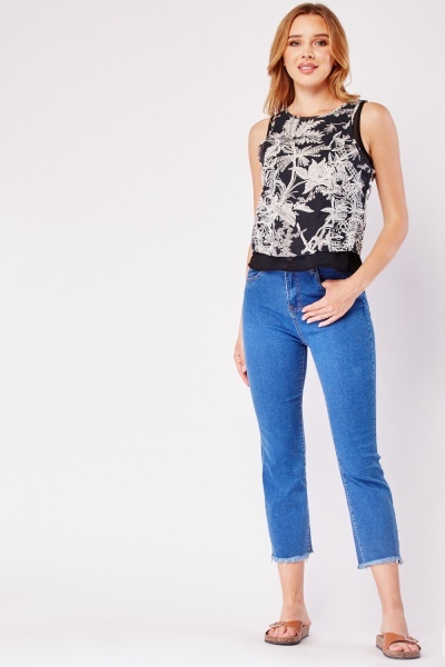 Image of Raw Ankle Hem Crop Jeans